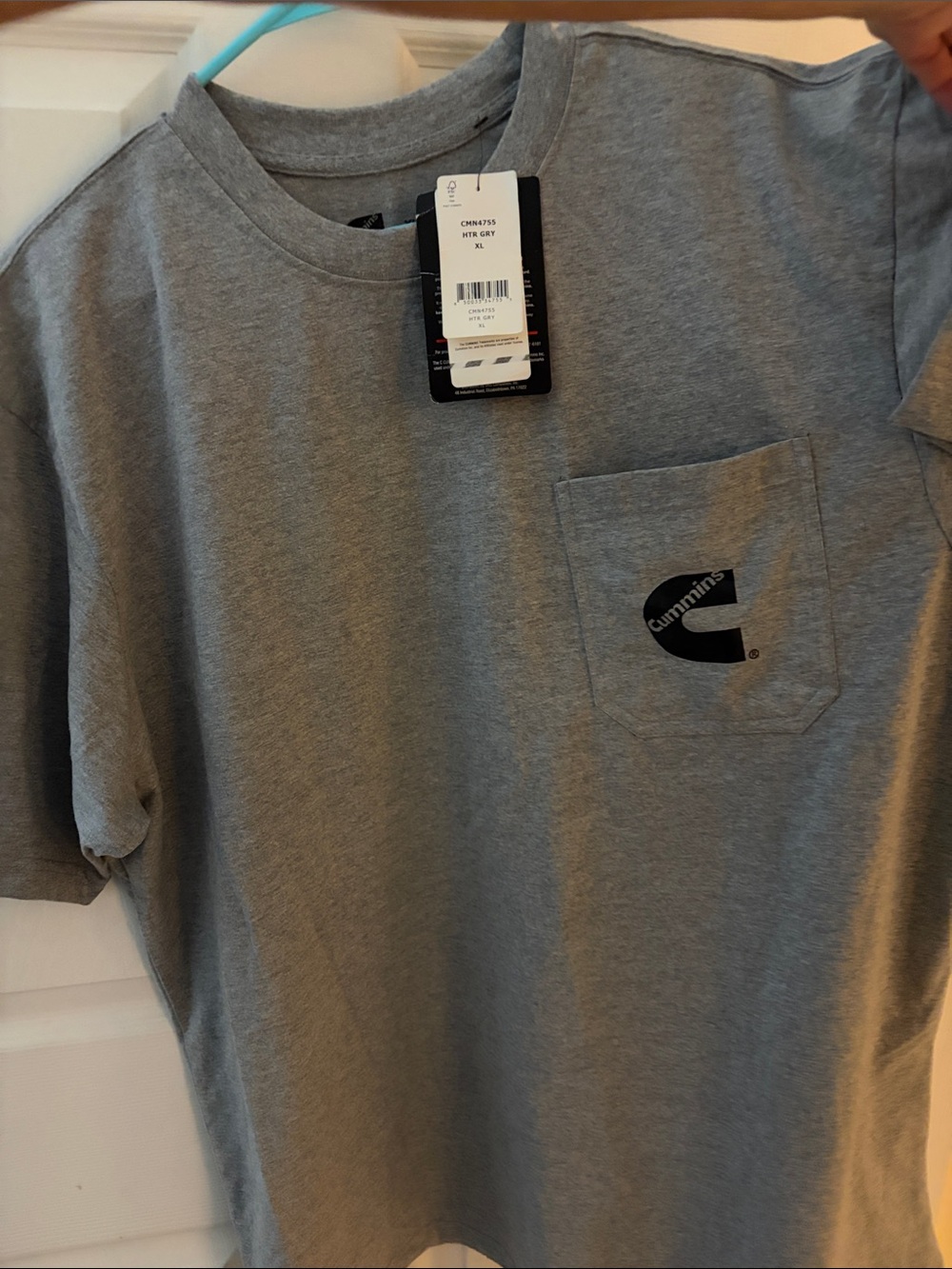Men’s Short-Sleeve Pocket Tee in Heather Gray